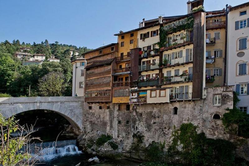 La Veranda Sul Leno Bed and Breakfast Rovereto  Buitenkant foto